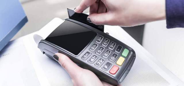 银联新规：将使用秒到不+3的POS机的信用卡降额封卡！