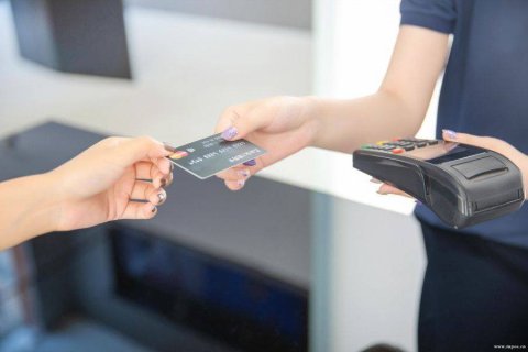 信用卡刷卡被限制，是怎么回事？
