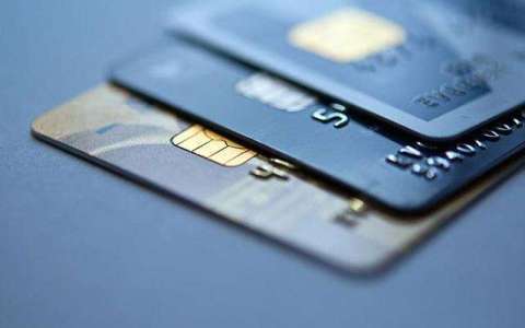 信用卡开卡第一天不能刷大额吗为什么,刚开的信用卡可以刷大额吗